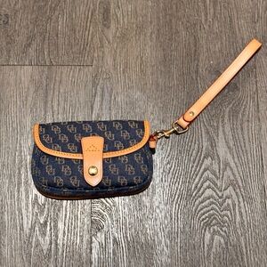 Dooney & Bourke Wristlet